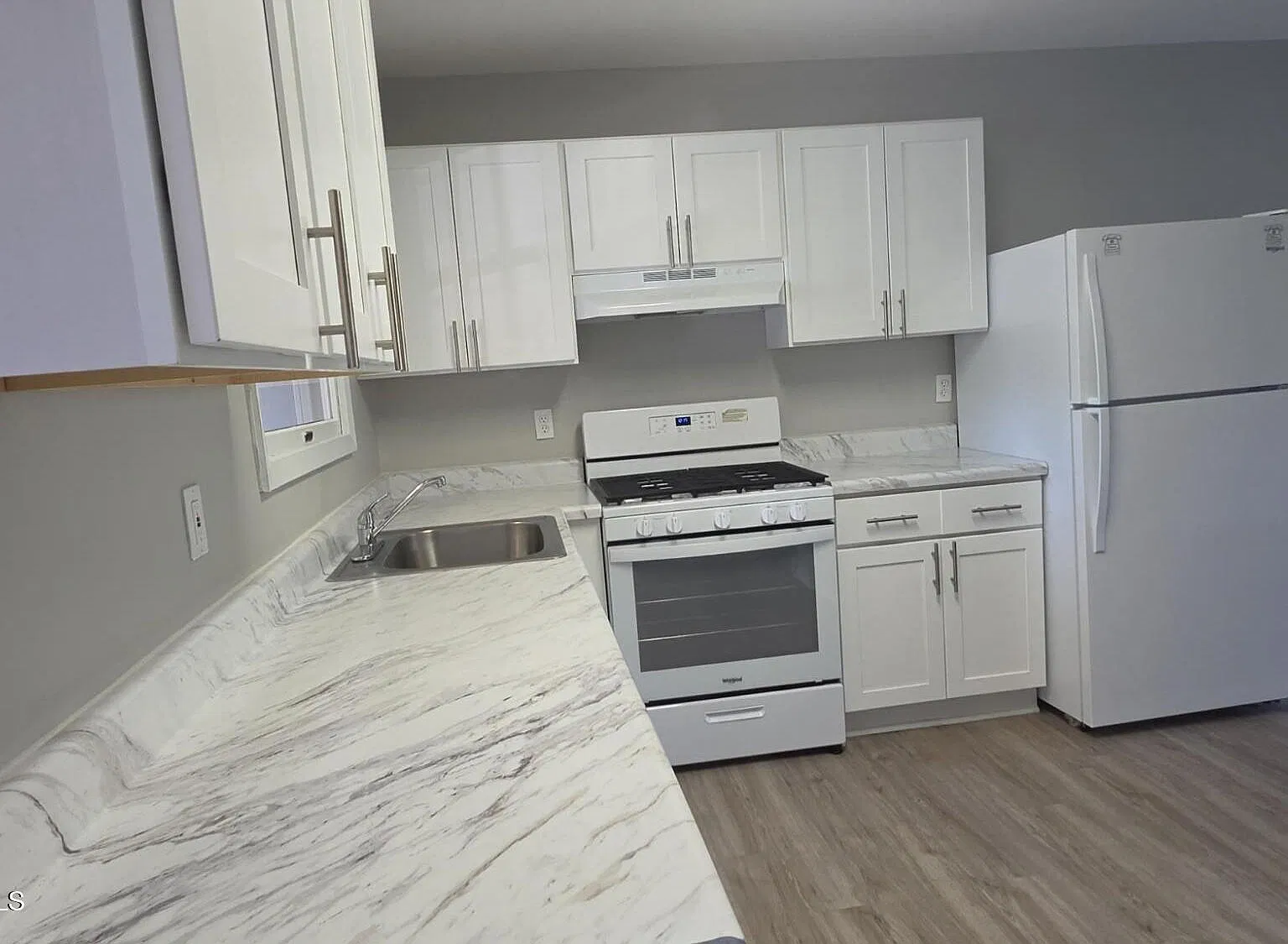 2 bed, $2,125 — Photo 3
