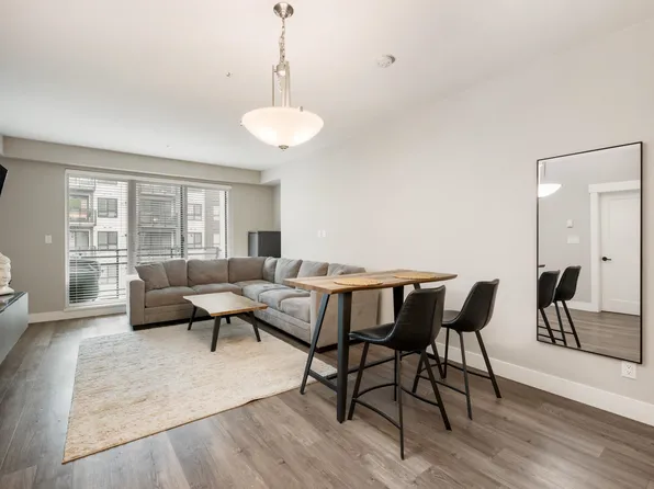 20838 78b Ave #B308, Langley, BC V2Y 3M1