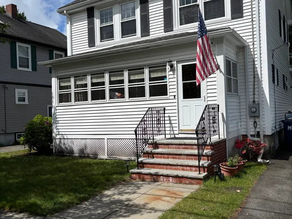 144 Derby Rd, Melrose, MA 02176