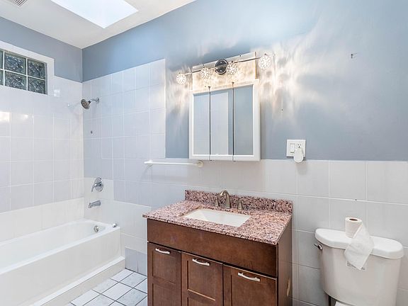 2nd image of 2237 N Western Ave #2