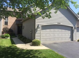 1406 Lake Stream Ct #8016-B, Mishawaka, IN 46545