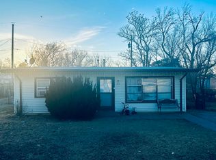 813 Kelley Ave, Dodge City, KS 67801