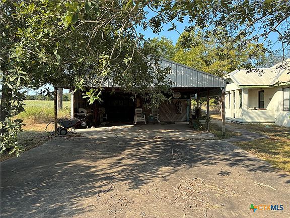 3rd image of 1603 N Avenue J