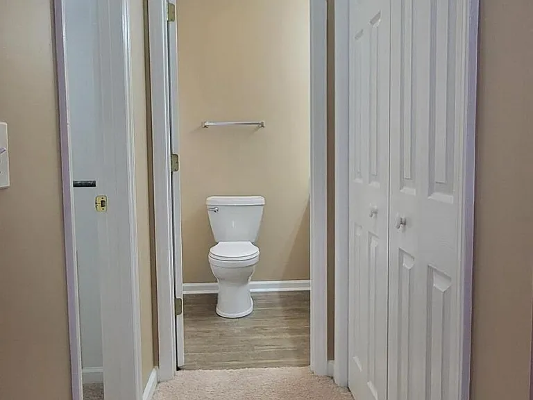 105 Sunshine Ln #A — Photo 44