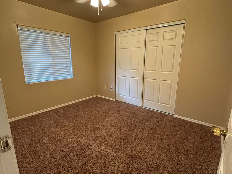 574 S Walnut Creek Loop #P — Photo 22