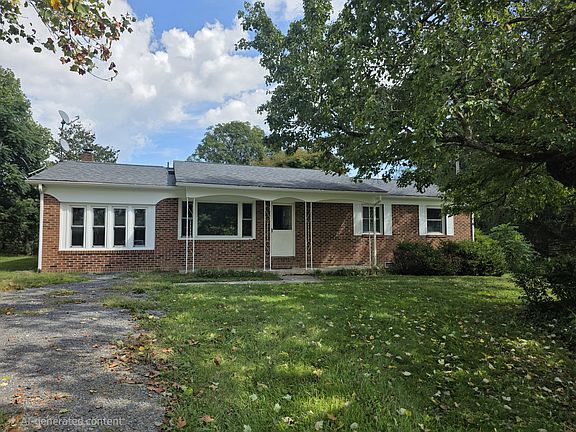 2nd image of 110 Bailey Ln