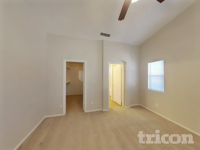 8520 W Sonora St — Photo 7