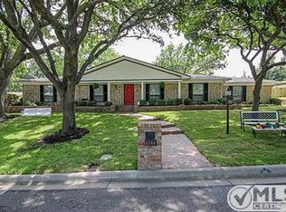 4344 Winding Way, Benbrook, TX 76126