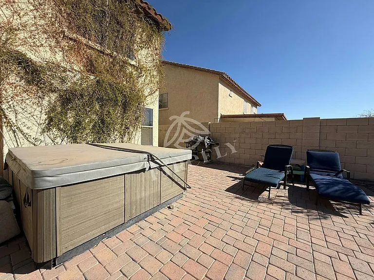 6509 W Red Fox Rd — Photo 30