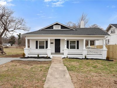 821 Moravia St, Winston Salem, NC, 27107