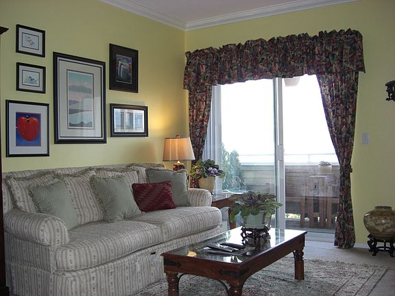 Living Rm is spacious and inviting