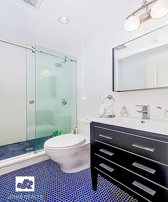 Rented by Jonis Realty | media 33