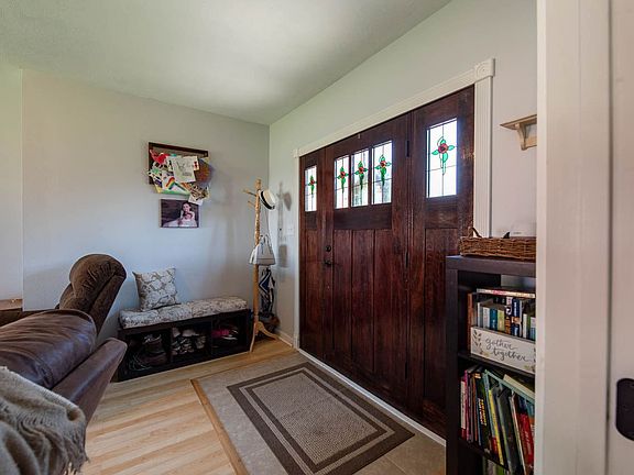 5th image of 6824 E Montgomery Ave