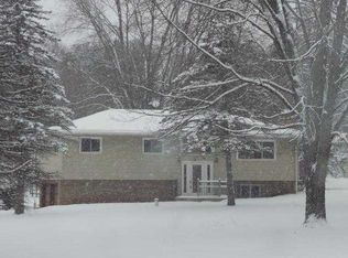 9511 Clark Rd, Laingsburg, MI 48848