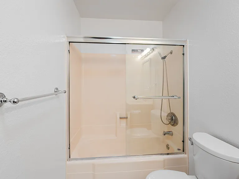 2039 Village Wood Rd — Photo 35