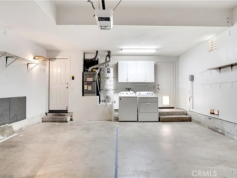 12944 Maxwell Dr — Photo 35