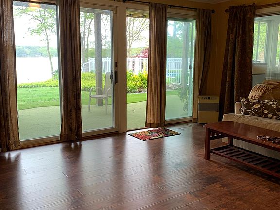 Beautiful view from Living Room, can be furnished