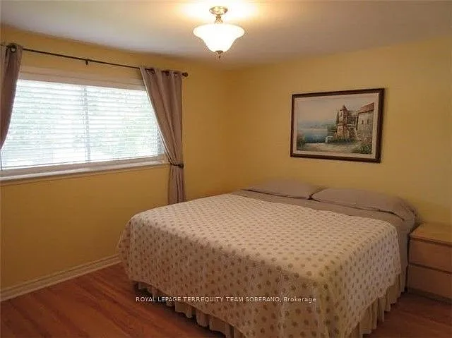 54 Roberts Cres — Photo 13