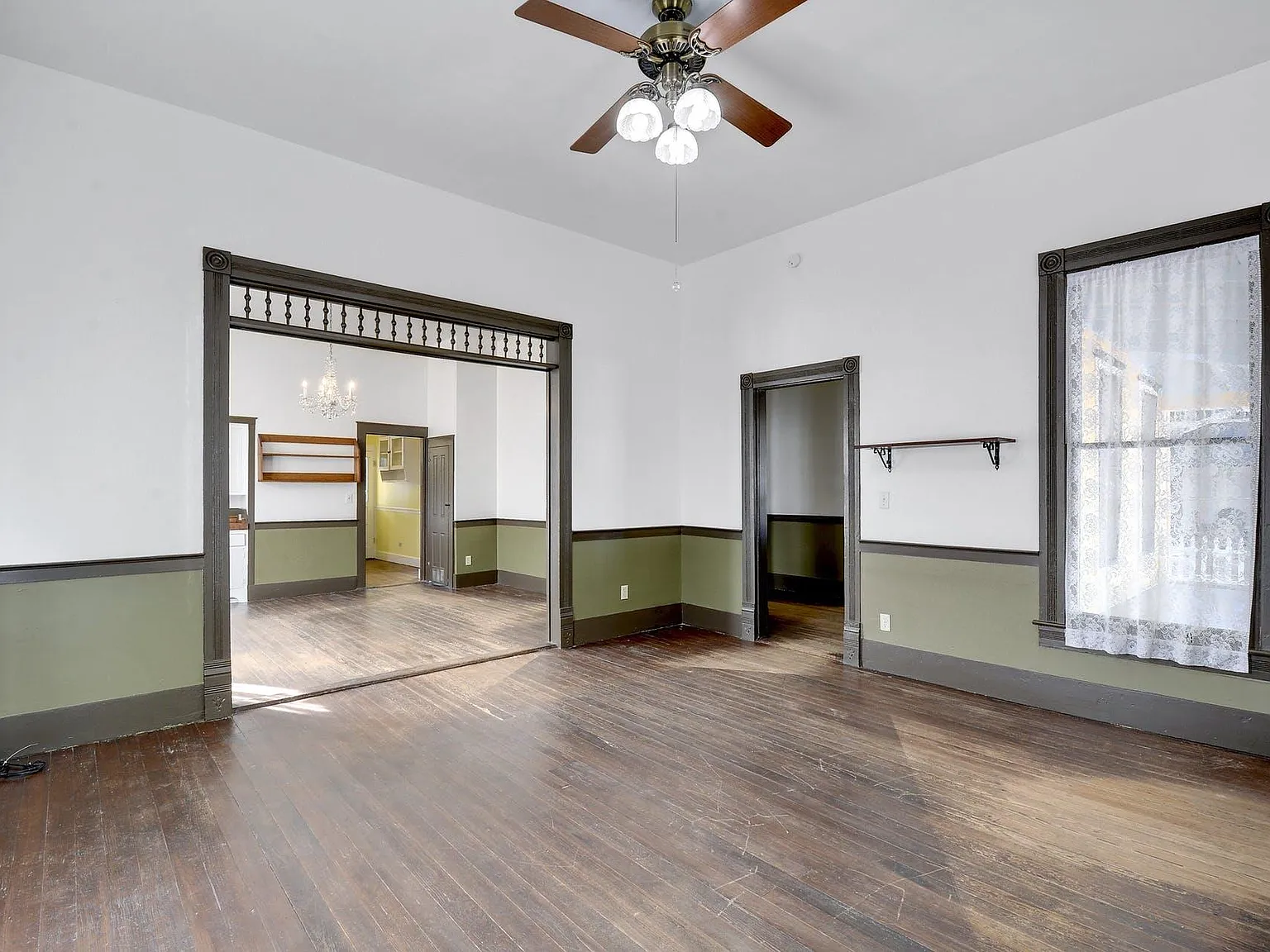 2 bed, 2.0 bath, 1521 sqft, $1,795 — Photo 4