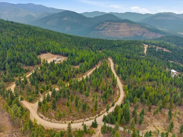 8 Panoramic View Dr, Libby, MT 59923