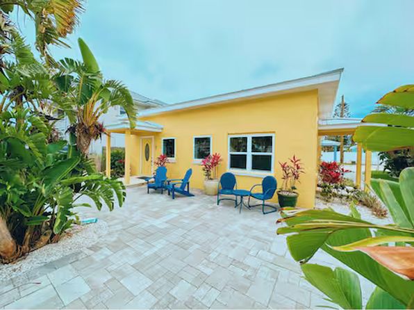 221 Crawford Rd APT 1