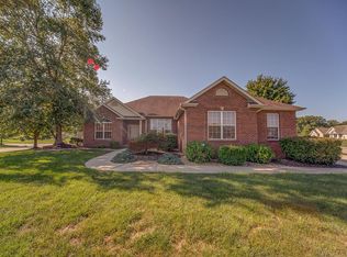 1782 Caprice Ct, O Fallon, IL 62269