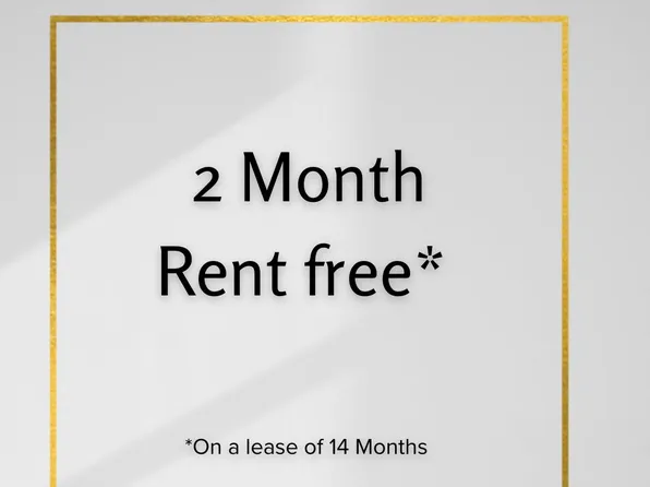 112 Saint Josephs Dr, Hamilton, ON L8N 2E7