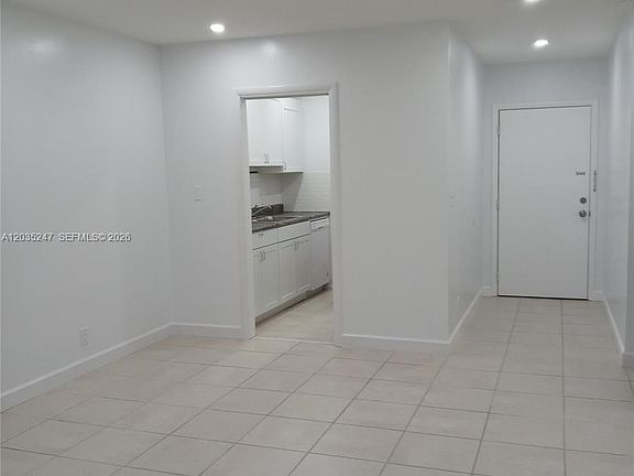 4th image of 1250 E Sample Rd APT 303