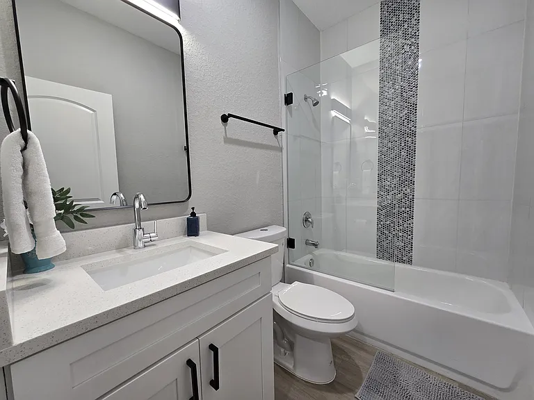 9411 Agate St — Photo 16