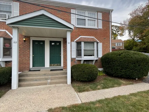 240 Sunnyridge Ave APT 101, Fairfield, CT 06824