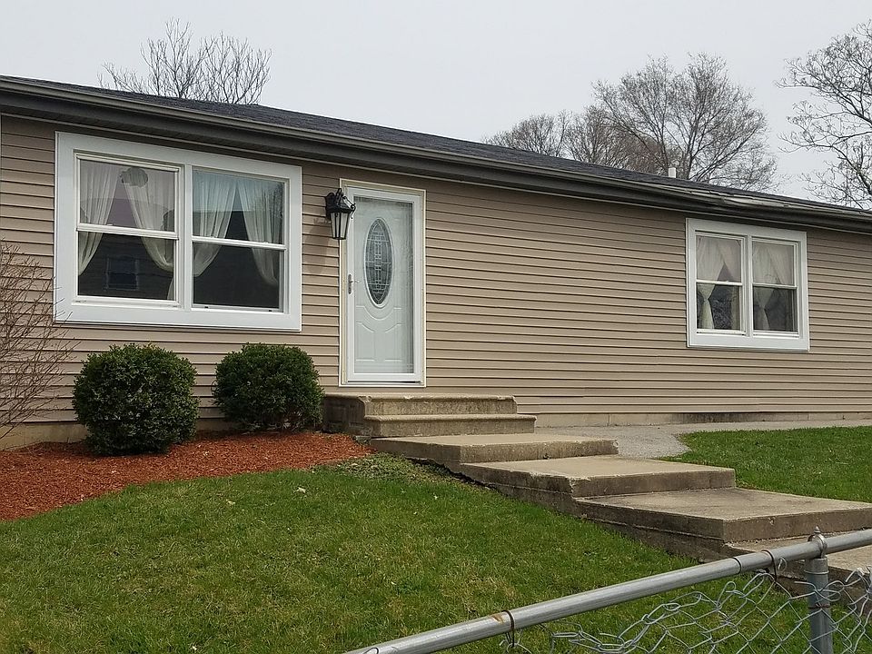1st image of 301 E Benton St