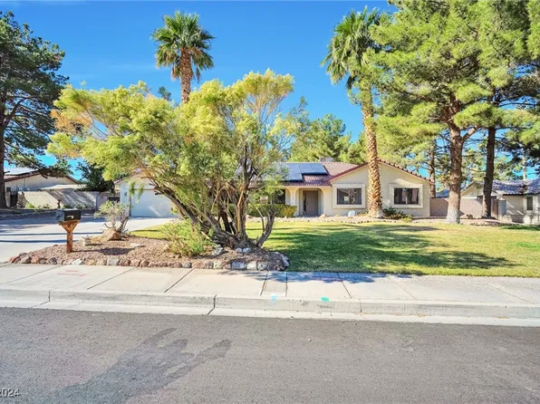5569 Palm St, Las Vegas, NV 89120