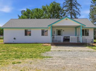 1870 W Judy K Dr, Rathdrum, ID 83858