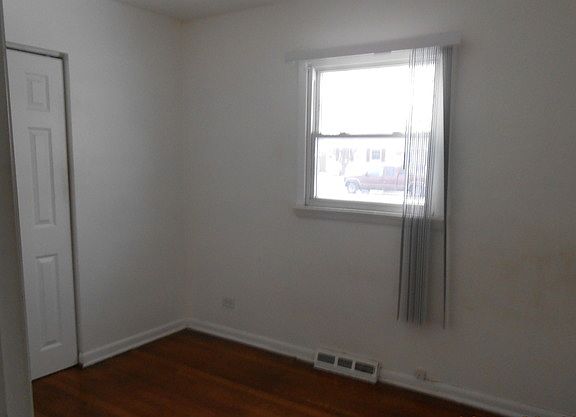 4th image of 14837 S Richmond Ave