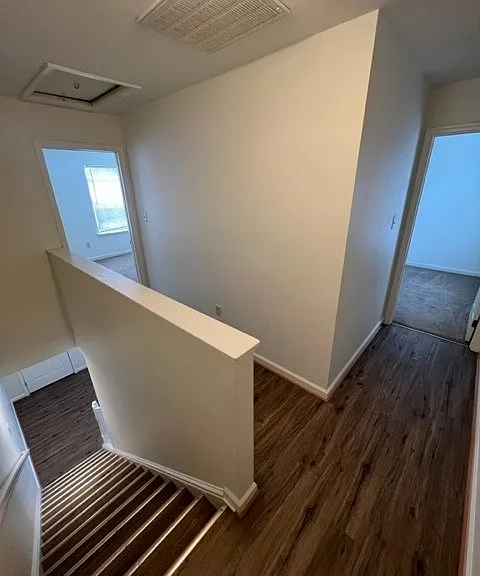 141 S Seneca St — Photo 3