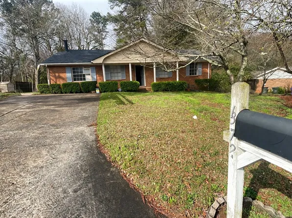 1372 Peggy Ln NW, Conyers, GA 30012