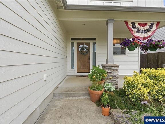 3rd image of 1848 Ash Creek Dr E