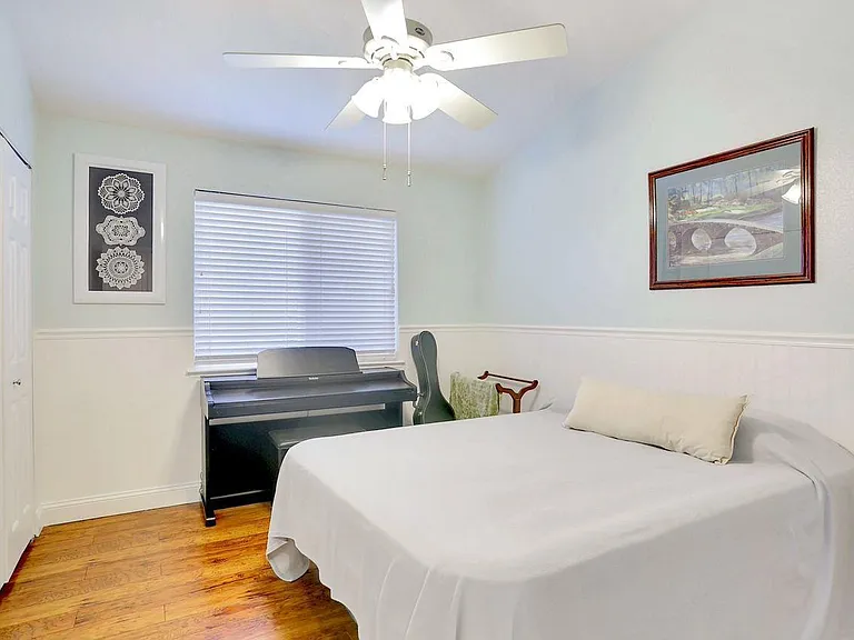 649 Springfield Cir — Photo 10