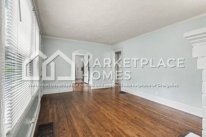 2 bed, 1.0 bath, 864 sqft, $1,495 — Photo 4