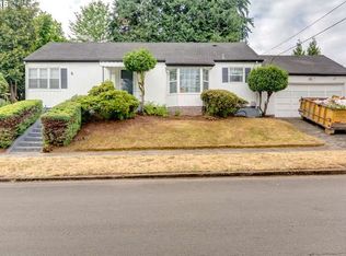 7636 NE Skidmore St, Portland, OR 97218