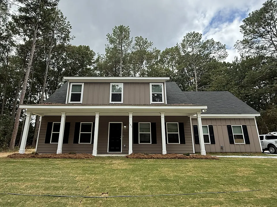 182 N Burson Ave