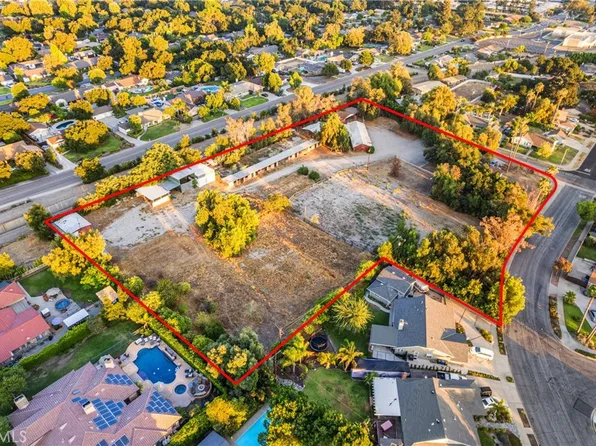 1449 E Bennett Ave, Glendora, CA 91741