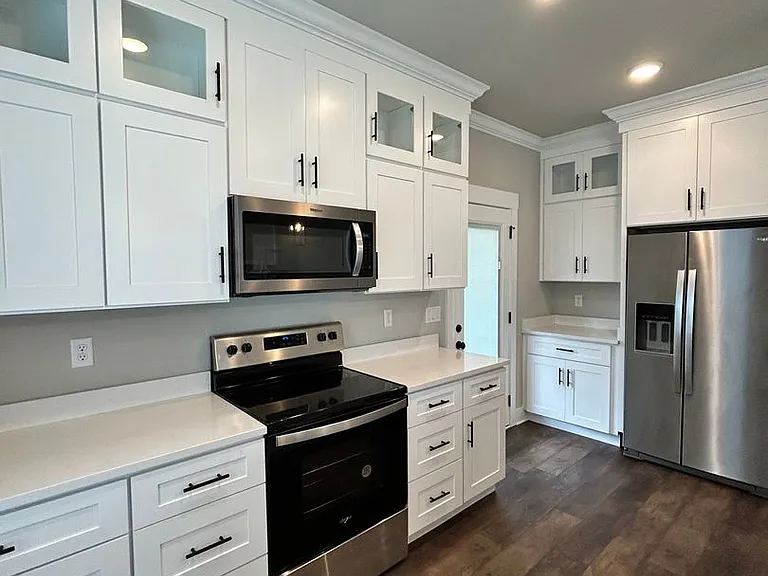 555 Willow Grove Ct — Photo 4
