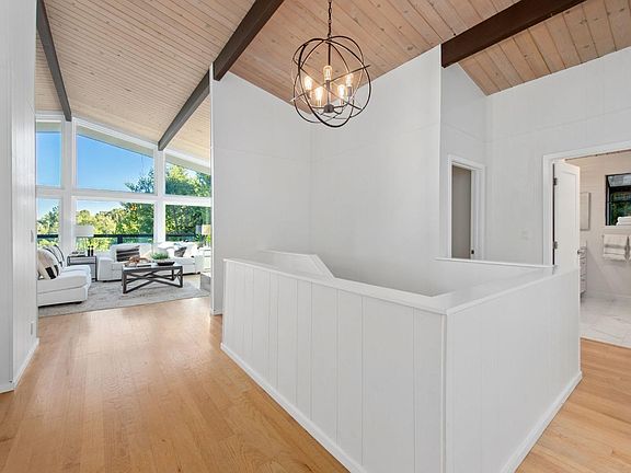 3rd image of 763 Bay Road