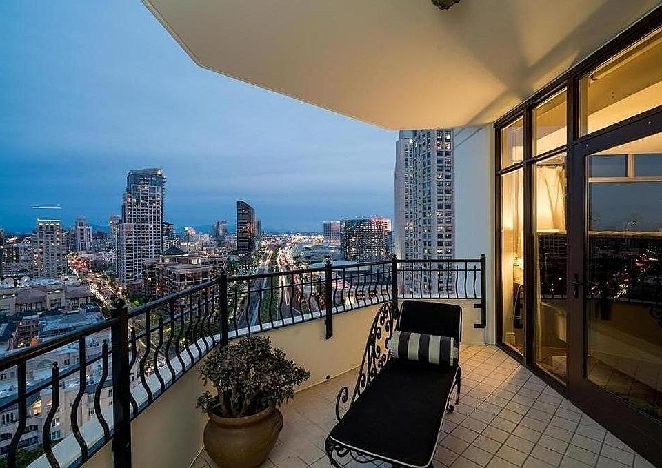 1st image of 700 W Harbor Dr Unit 2102