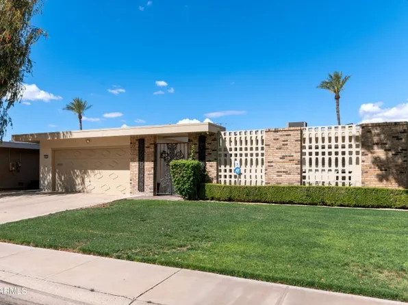 18226 N 104th Ave, Morehead City, AZ 85373