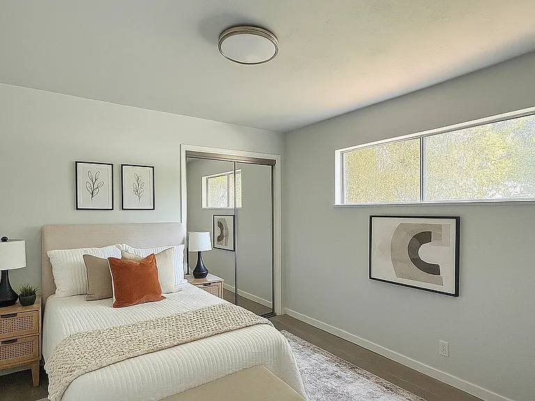 312 University Ave #7 — Photo 4