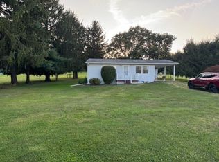 108 Wear Dr, New Castle, PA 16102