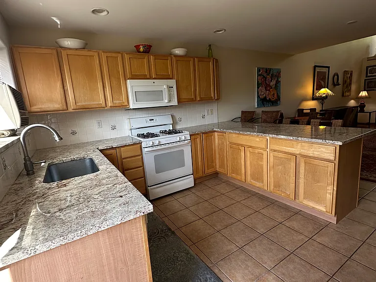 201 Jenkins Ranch Rd #C — Photo 1