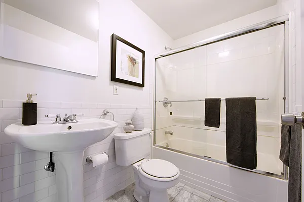 Rented by Compass | media 4